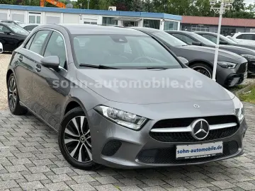 MERCEDES-BENZ A 180 Progressive Wides Leder Navi Kam…
