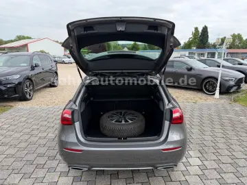 MERCEDES-BENZ A 180 Progressive Wides Leder Navi Kam…