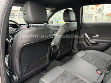 MERCEDES-BENZ A 180 Progressive Wides Leder Navi Kam…