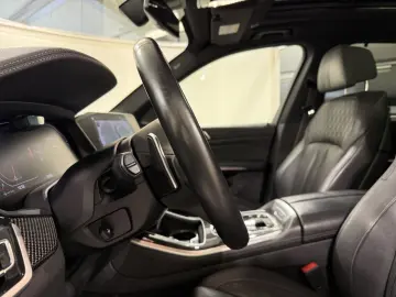BMW X5 xDrive40i M Sportpaket Luftfeder AHK Standhzg