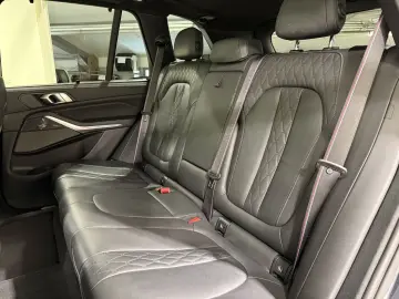 BMW X5 xDrive40i M Sportpaket Luftfeder AHK Standhzg