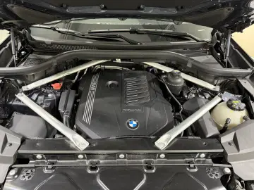 BMW X5 xDrive40i M Sportpaket Luftfeder AHK Standhzg