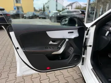 MERCEDES-BENZ CLA 45 AMG S 4M NIGHT PANO BURM LED 360