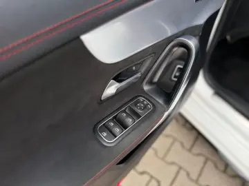 MERCEDES-BENZ CLA 45 AMG S 4M NIGHT PANO BURM LED 360