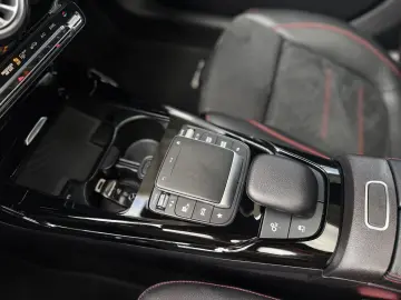 MERCEDES-BENZ CLA 45 AMG S 4M NIGHT PANO BURM LED 360