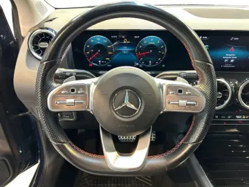 MERCEDES-BENZ B 180 AMG AMG MBUX Wide Cam LED Navi A…