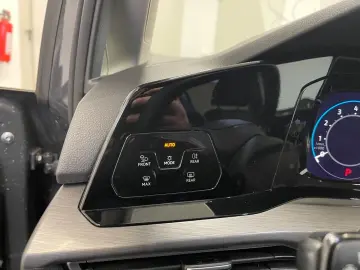 VW Golf VIII 1.5 TSI Style LED ACC R-KAM SpurH  AHK