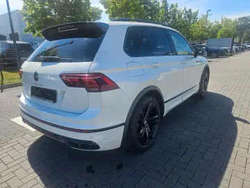 VW Tiguan R Line BLACK PANO LEDER HUD MEM CAM