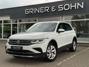 VW Tiguan Elegance e-Hybrid R-Kam AHK ACC Matrix
