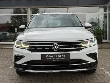 VW Tiguan Elegance e-Hybrid R-Kam AHK ACC Matrix
