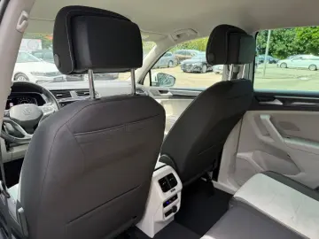 VW Tiguan Elegance e-Hybrid R-Kam AHK ACC Matrix