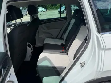 VW Tiguan Elegance e-Hybrid R-Kam AHK ACC Matrix