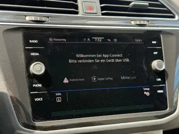 VW Tiguan Elegance e-Hybrid R-Kam AHK ACC Matrix