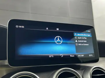 MERCEDES-BENZ C 300 AMG-Line Keyless Carplay LED Nav…