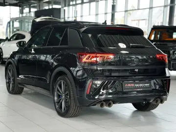 VW T-Roc R 4M  2.H  19  Pano  AKRA  beats  ACC