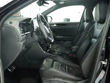 VW T-Roc R 4M  2.H  19  Pano  AKRA  beats  ACC