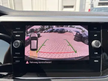 VW Taigo 1.5 TSI R-Line  LED digi CP ACC SHZ CAM PD