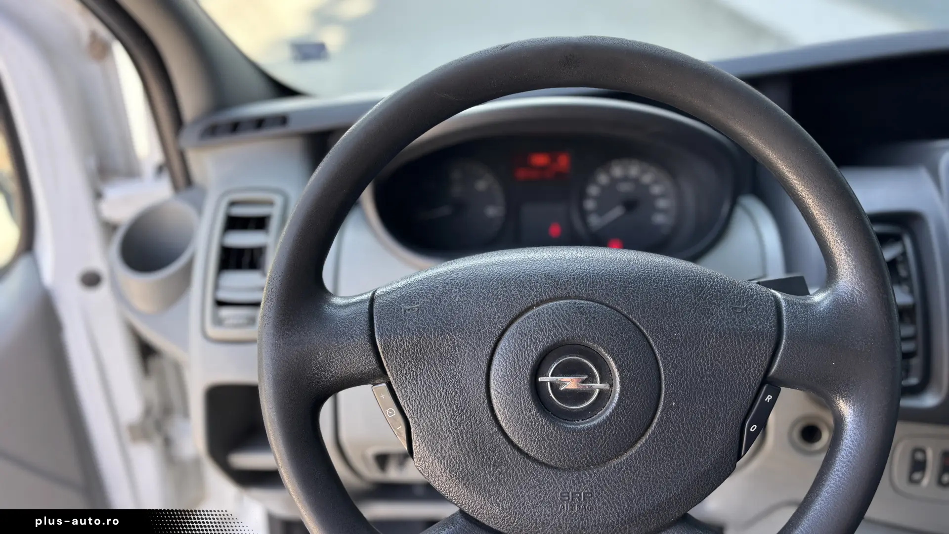 Opel Vivaro 2013