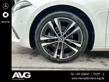 MERCEDES-BENZ A 200 Progressive 7G LED Kamera Night Ambiente