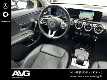 MERCEDES-BENZ A 200 Progressive 7G LED Kamera Night Ambiente