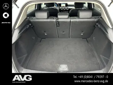 MERCEDES-BENZ A 200 Progressive 7G LED Kamera Night Ambiente