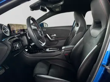 MERCEDES-BENZ A 200 AMG MBEAM DISTR NAVI SHZ KLIMA K…
