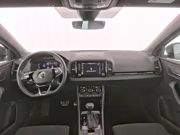 SKODA Karoq Sportline AHK ACC LED Kamera Kessy CarPlay