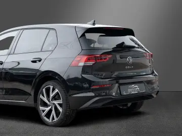 VW Golf Life Business-P. Premium Streaming&Internet