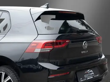 VW Golf Life Business-P. Premium Streaming&Internet