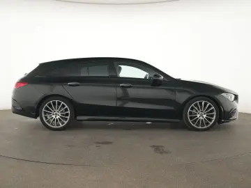 MERCEDES-BENZ CLA 250 Shooting Brake AMG Line ACC Na…