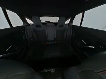 MERCEDES-BENZ CLA 250 Shooting Brake AMG Line ACC Na…