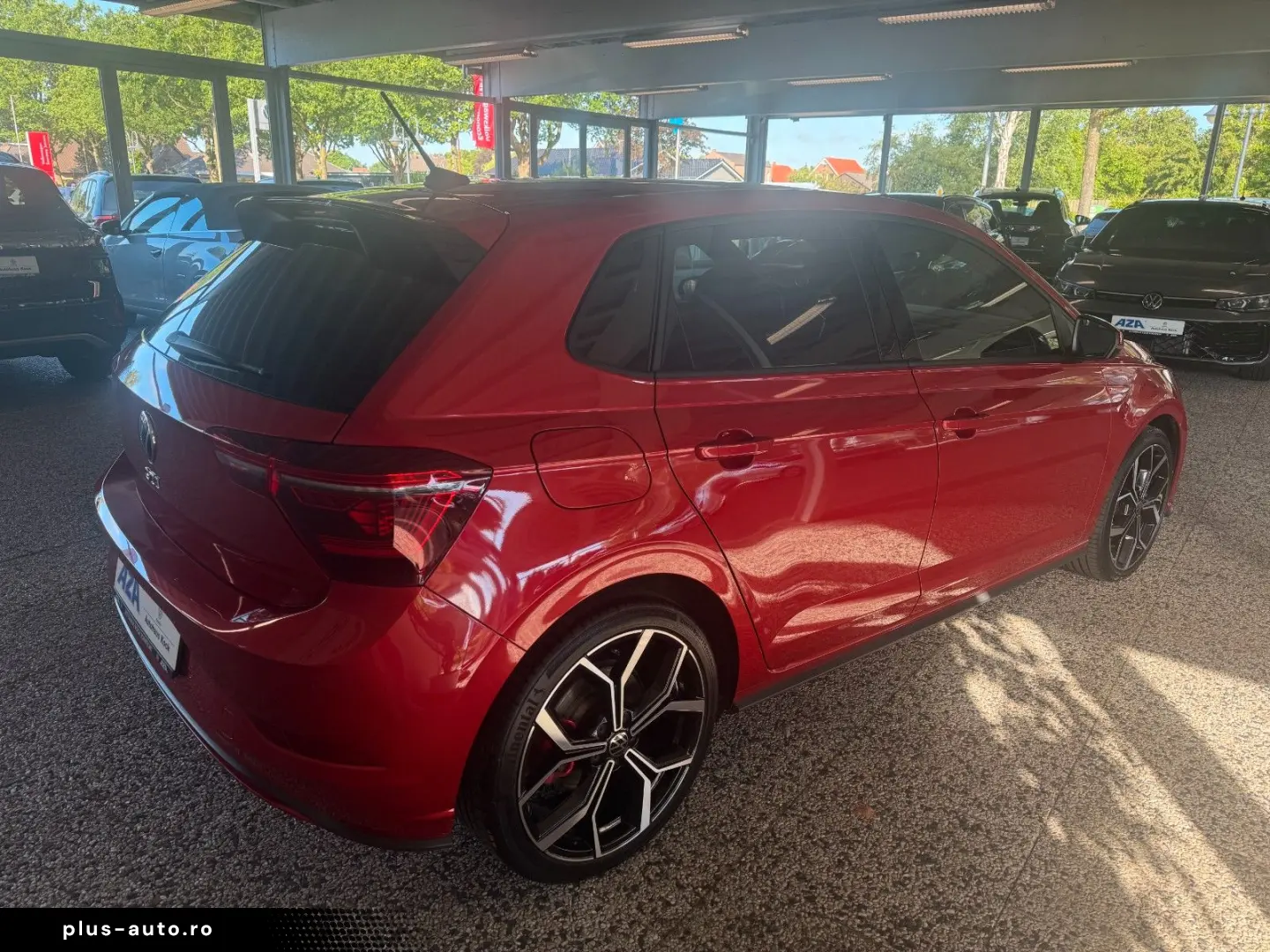 VOLKSWAGEN Polo 2024 — imagine 3