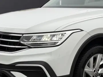 VW Tiguan Allspace Life 2.0 TDI AHK-klappbar Navi
