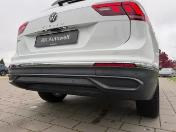 VW Tiguan Allspace Life 2.0 TDI AHK-klappbar Navi
