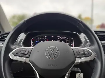 VW Tiguan Allspace Life 2.0 TDI AHK-klappbar Navi