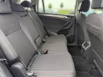 VW Tiguan Allspace Life 2.0 TDI AHK-klappbar Navi