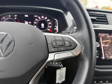 VW Tiguan Allspace Life 2.0 TDI AHK-klappbar Navi