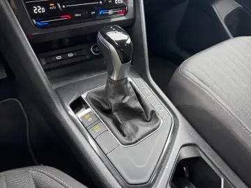 VW Tiguan Allspace Life 2.0 TDI AHK-klappbar Navi