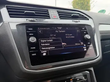 VW Tiguan Allspace Life 2.0 TDI AHK-klappbar Navi