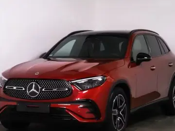 MERCEDES-BENZ GLC 220d 4MATIC AMG Burmester Ventilation 360