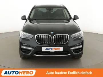BMW xDrive 30i Luxury Line Aut. NAVI LED CAM ACC SHZ