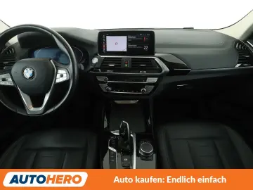 BMW xDrive 30i Luxury Line Aut. NAVI LED CAM ACC SHZ
