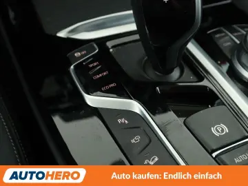 BMW xDrive 30i Luxury Line Aut. NAVI LED CAM ACC SHZ