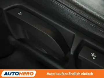 BMW xDrive 30i Luxury Line Aut. NAVI LED CAM ACC SHZ