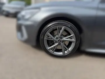 AUDI S3 Sportback quattro  KAMERA SHZ NAVI APP CONNEC