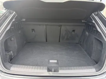 AUDI S3 Sportback quattro  KAMERA SHZ NAVI APP CONNEC