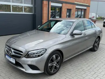 MERCEDES-BENZ C 180 Lim. Avantgarde  LED KAMERA AHK TEMPO