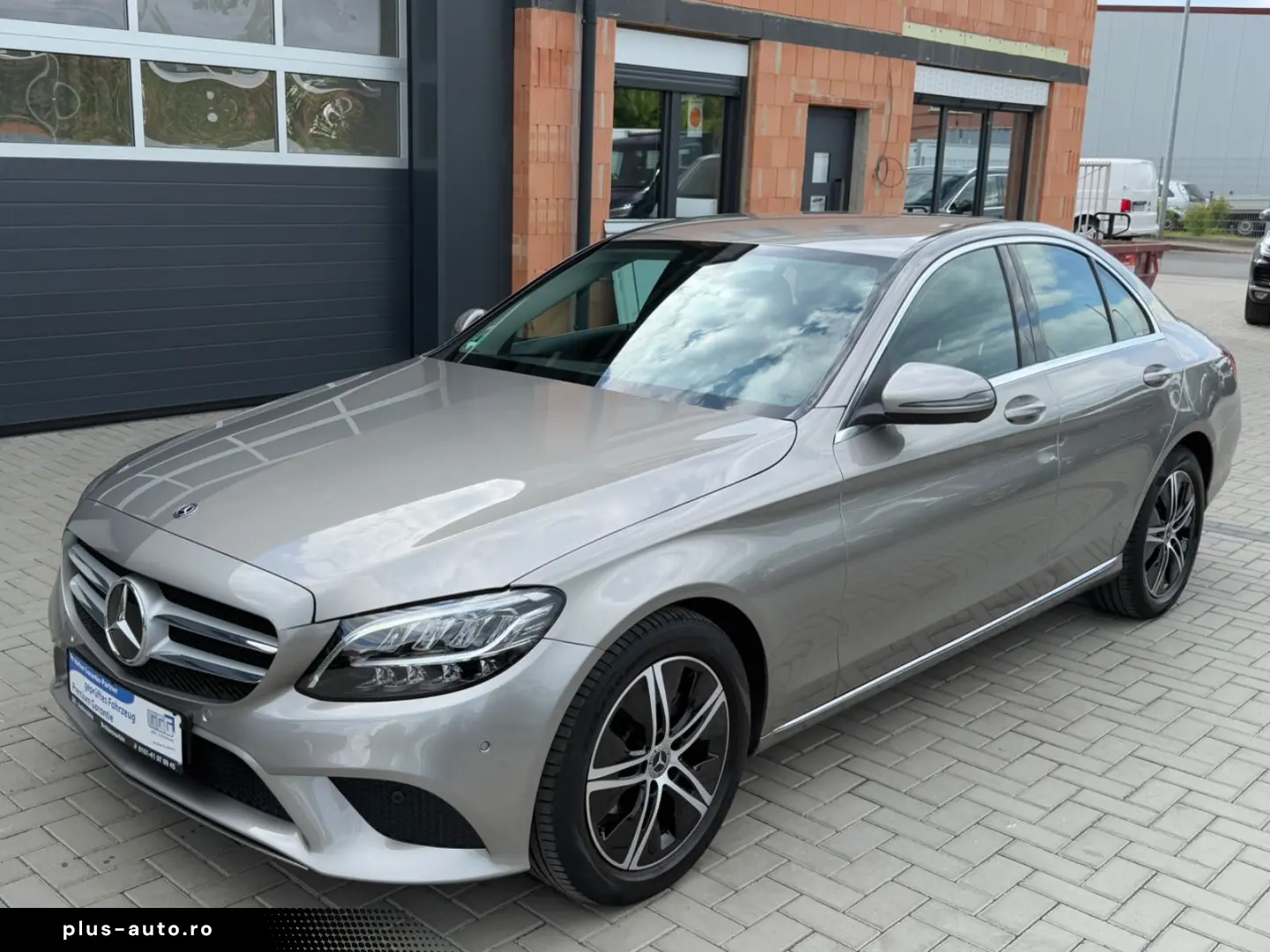 MERCEDES-BENZ C 180 Lim. Avantgarde  LED KAMERA AHK TEMPO