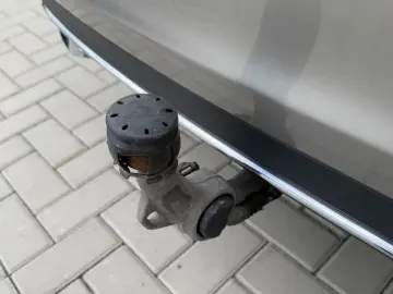 MERCEDES-BENZ C 180 Lim. Avantgarde  LED KAMERA AHK TEMPO