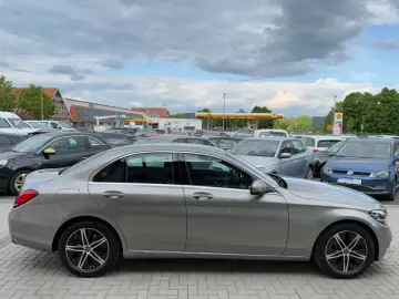 MERCEDES-BENZ C 180 Lim. Avantgarde  LED KAMERA AHK TEMPO